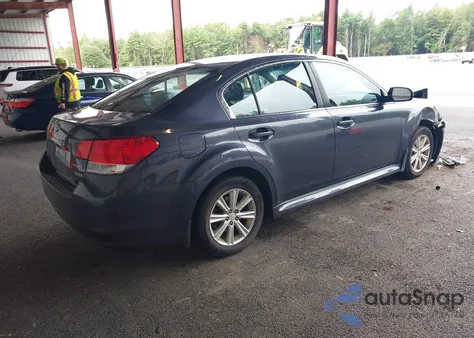 2010 Subaru Legacy 2.5I Premium from USA, damaged, VIN 4S3BMBC64A3233159